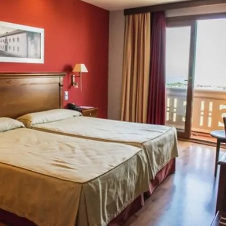Hotel Campos De