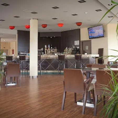 Campos De Hotel 4*