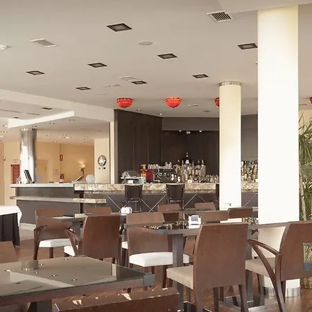 Otel Campos De 4*
