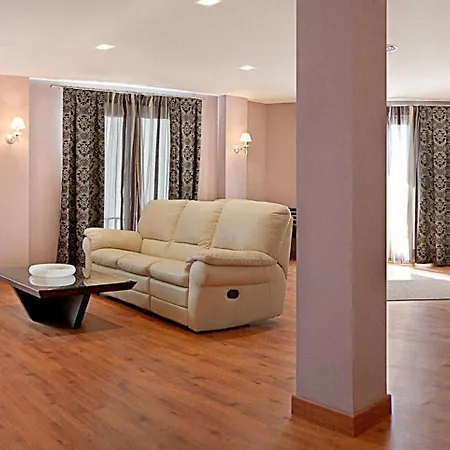 Campos De Hotel Baeza