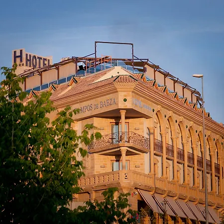 Hotel Campos De 4*