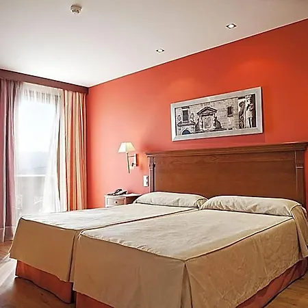 Campos De Hotel Baeza
